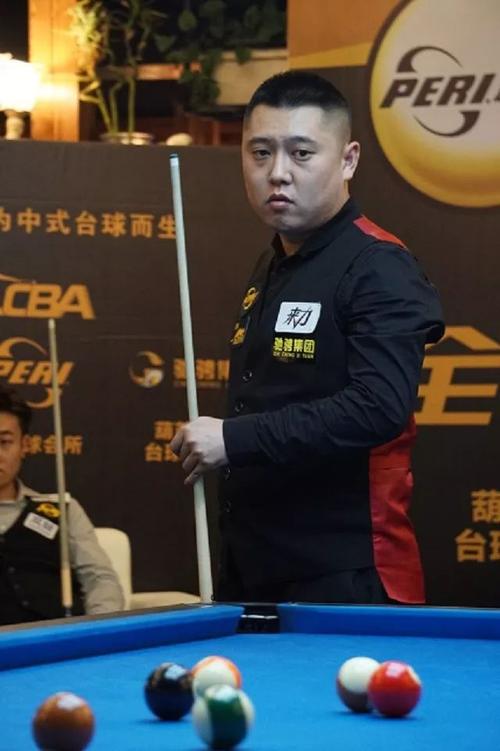 相比之下 相比之下