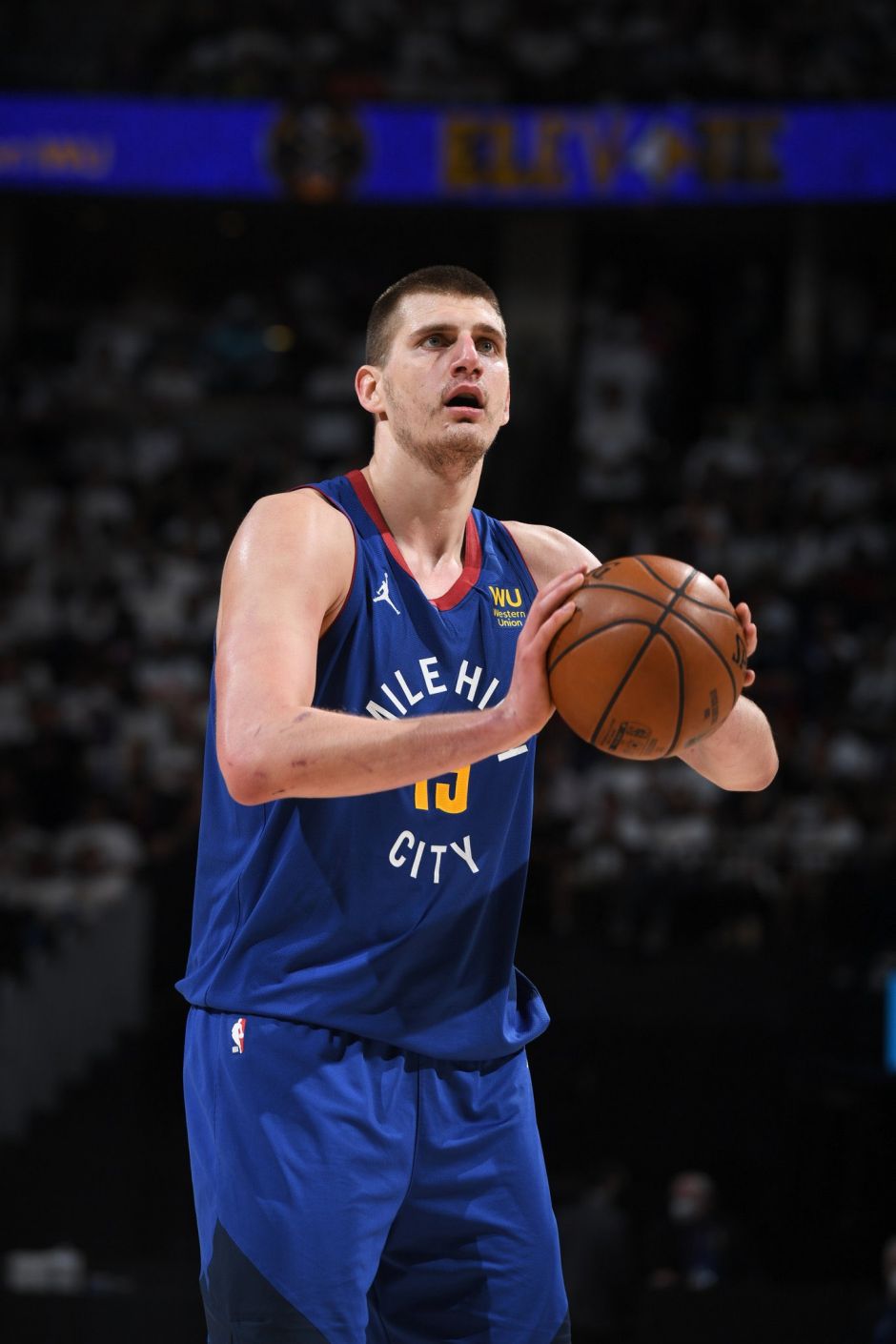 攻击穿比赛 攻击穿比赛