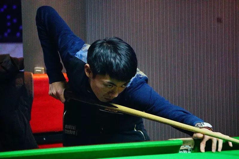 的前场压迫 的前场压迫